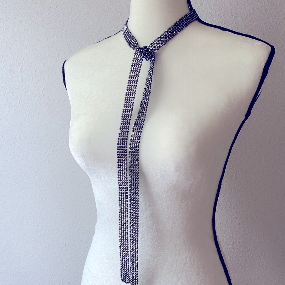 🛍❤️💍🛍Glitz Tie Necklace!!!🛍💍❤️🛍